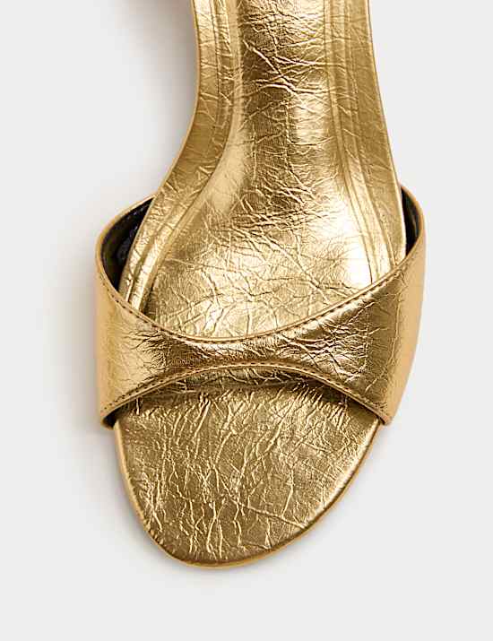 Sandales &agrave; petits talons, bout ouvert et bride &agrave; la cheville