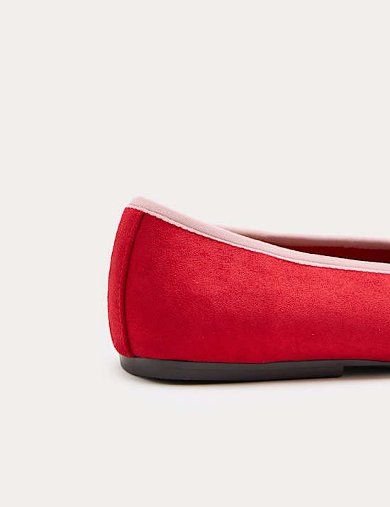 Contrast Trim Flat Ballet Pumps