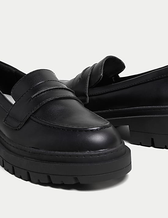 Ίσια loafers με φαρδιά εφαρμογή χωρίς κορδόνια