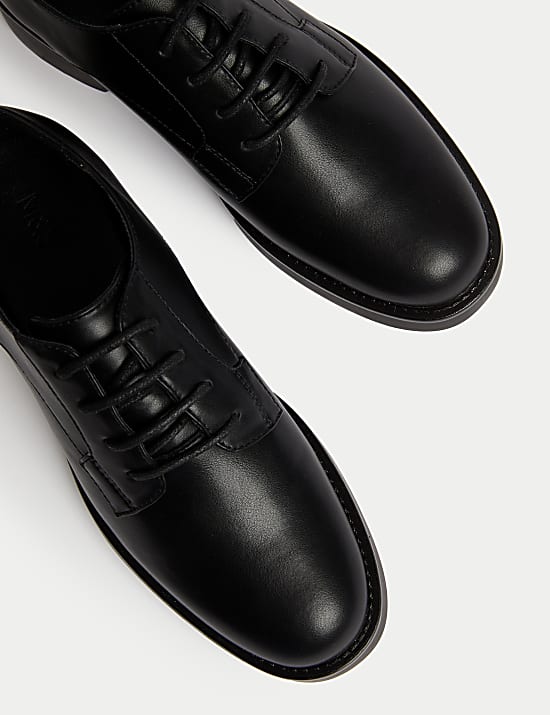 Sepatu Platform Bertali