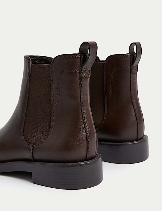 Enkelhoge Chelsea-laarsjes met dikke zool