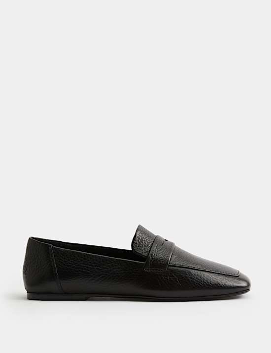 Mocassins en cuir &agrave; bout carr&eacute; et talons plats