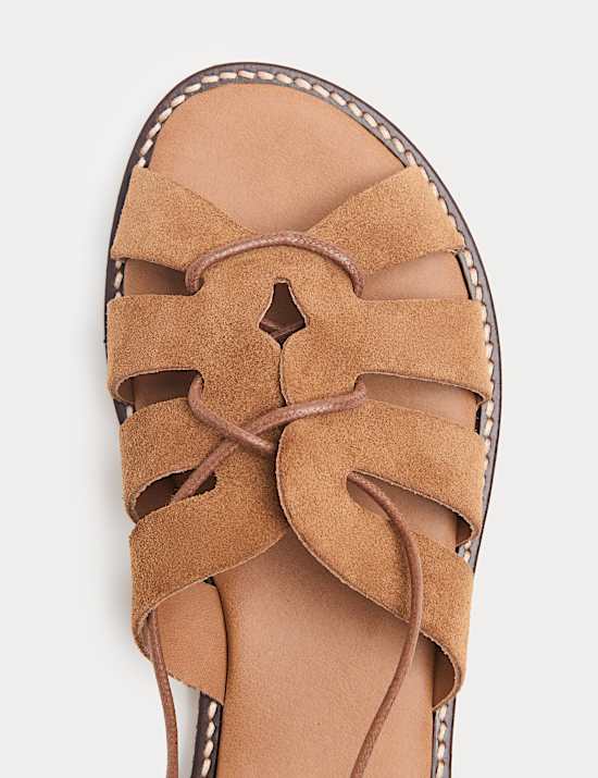 Sandales spartiates plates en daim &agrave; lacets