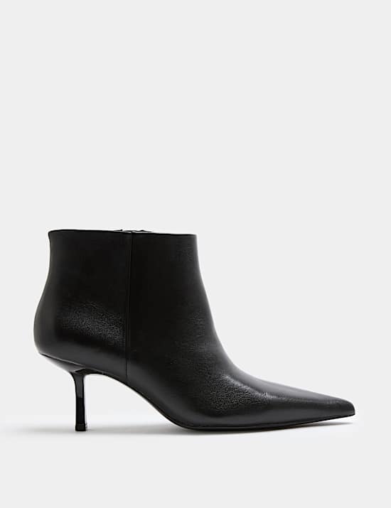 Bottines en cuir &agrave; bout pointu et talons aiguilles