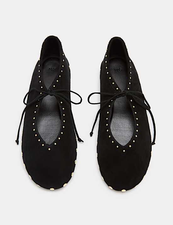 Leather shoes