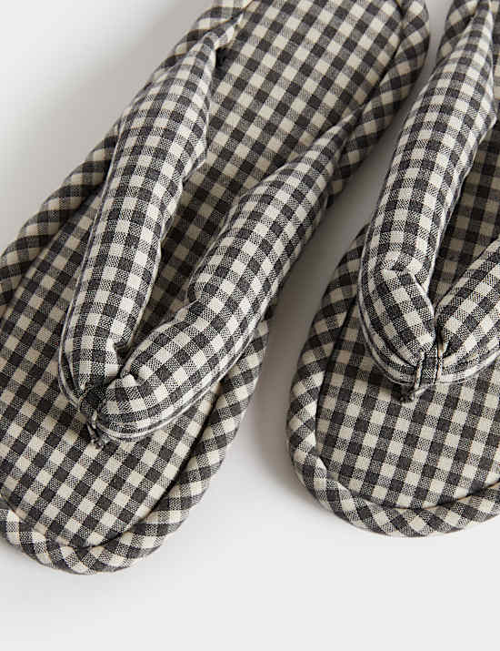 Gingham Open Toe Thong Slippers