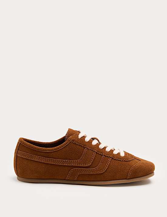 Suede Side Stripe Retro Runner Trainers