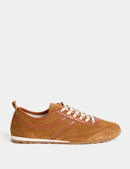 Suede Side Stripe Retro Runner Trainers