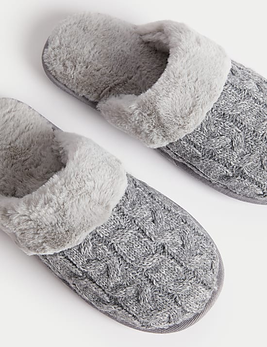 Cable Knit Faux Fur Lined Mule Slippers