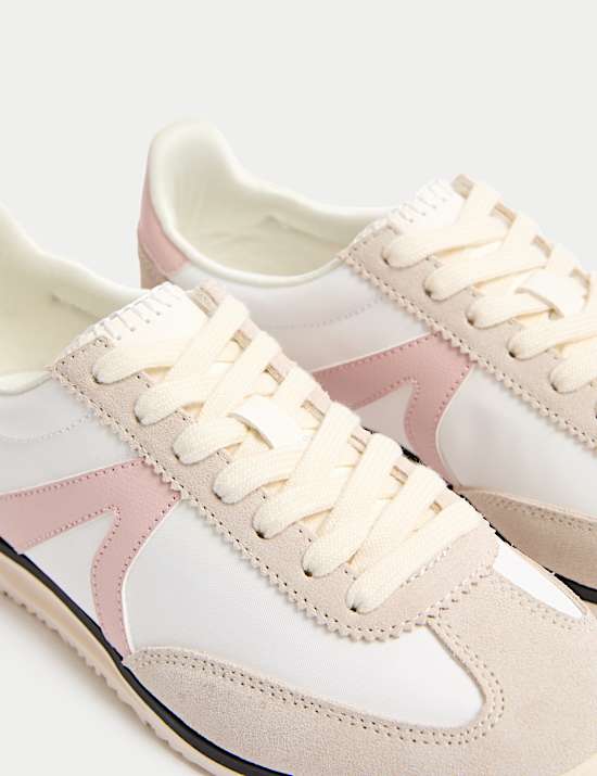 Stripe Side Detail Trainers