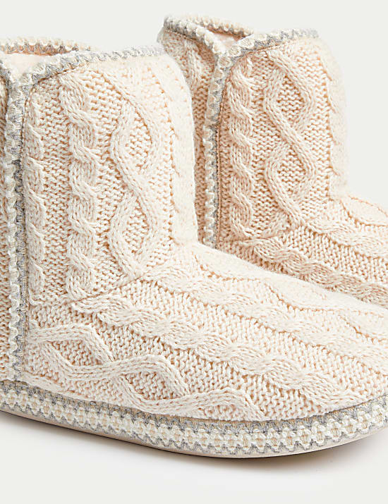 Cable Knit Slipper Boots