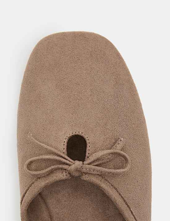 Zapatillas con lazo