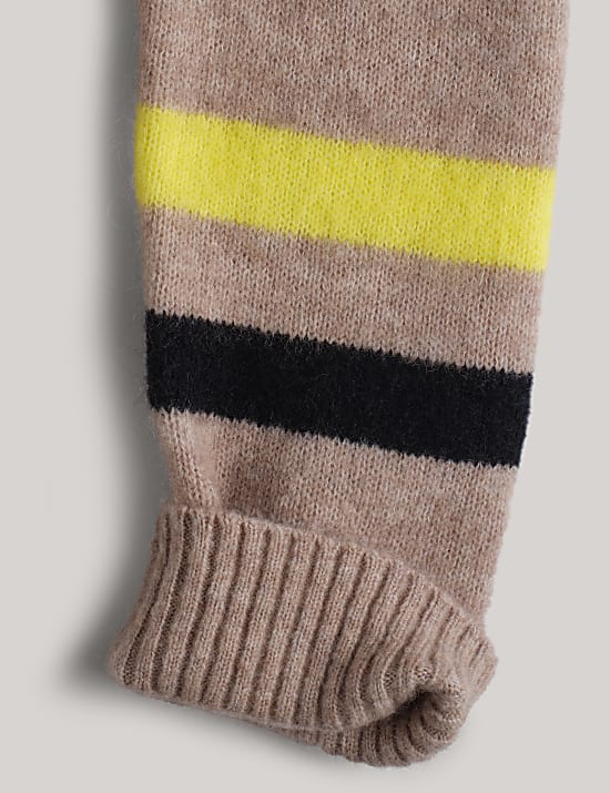 סוודר אוברסייז בסגנון קריקט מתערובת אנגורה