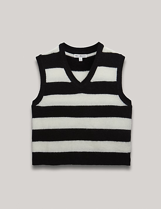 גופייה בגזרה נוחה מבד עשיר בצמר מרינו בשילוב אנגורה