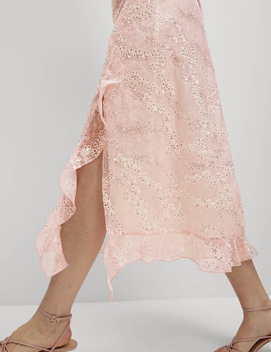 Gaun Kolom Midaxi Rumbai Renda dengan Hiasan