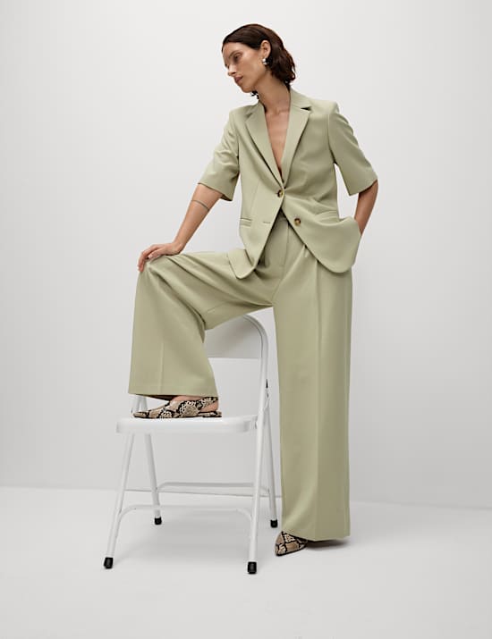 Blazer met korte mouwen, rechte pasvorm en enkele rij knopen