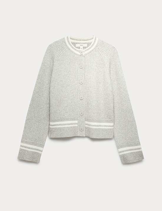 Cardigan aus Wolkengarn, mit Rundhalsausschnitt und Zipfeldetail