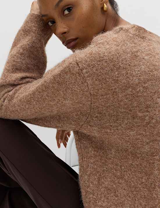 V-Neck Relaxed Jumper With Wool