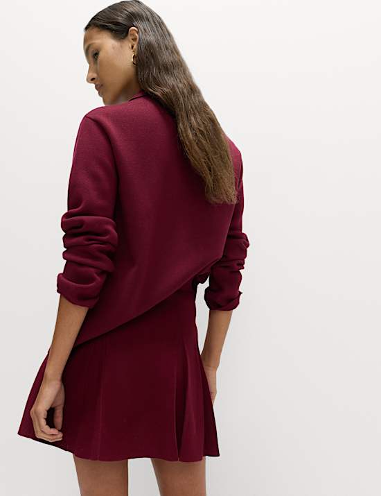 Ribbed Pleated Knitted Mini Skirt