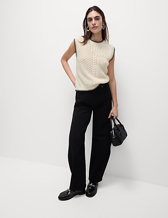 Top de chaleco de punto texturizado con puntadas en fusta