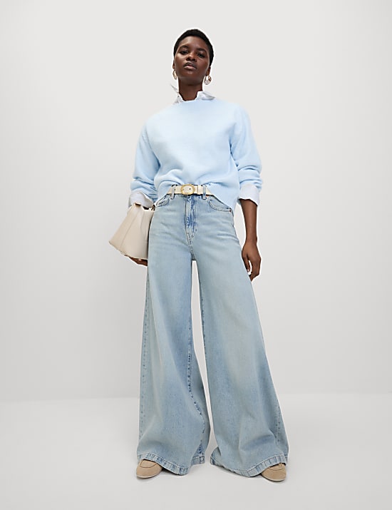 Ontspannen trui met boothals en alpacawol