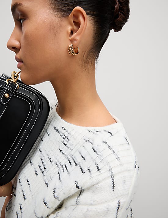 Patterned Crew Neck Jumper With Wool