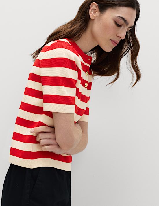 Striped Round Neck Knitted Slim Fit Top