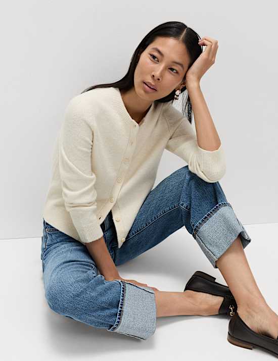 Cardigan en laine à col rond