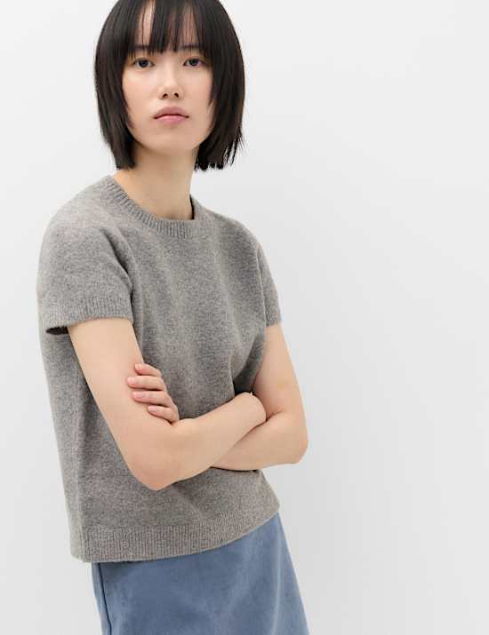 Crew Neck Short Knitted Top With Wool