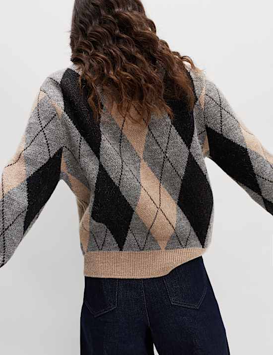 Argyle Crew Neck Cardigan With Wool