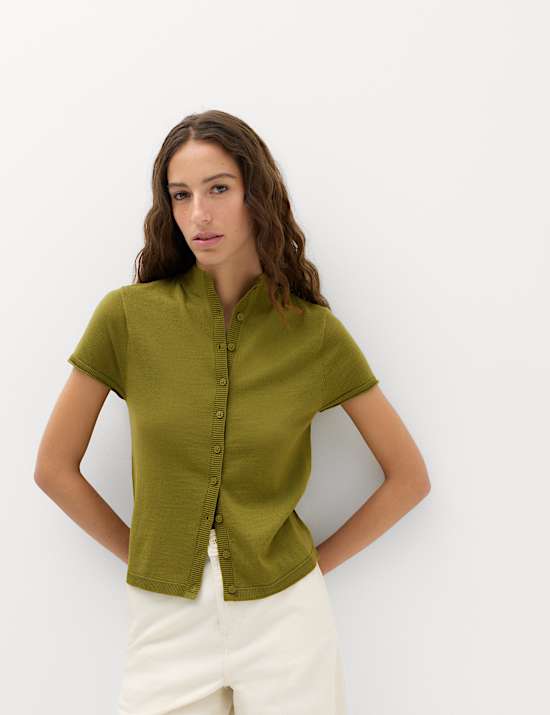 Kurzarm-Strickjacke aus reiner Merinowolle