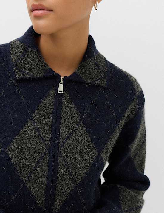 Argyle Collared Zip Up Knitted Jacket With Wool