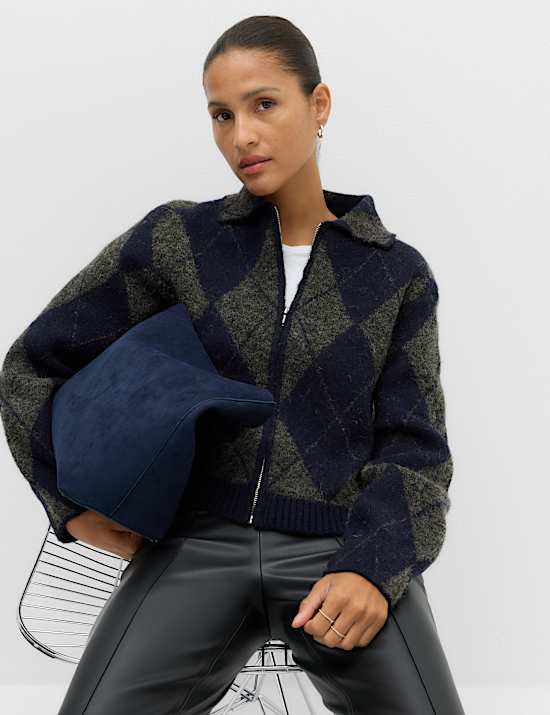 Argyle Collared Zip Up Knitted Jacket With Wool