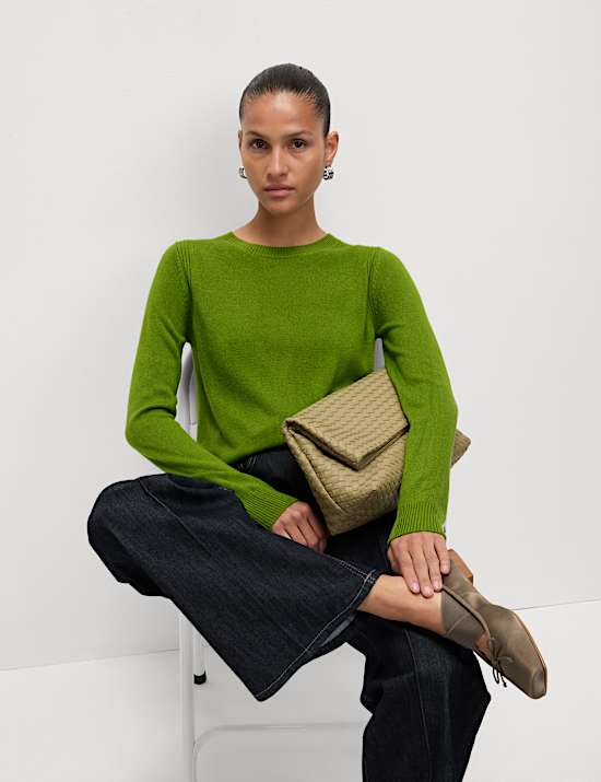 Superweicher Pullover mit Rundhalsausschnitt