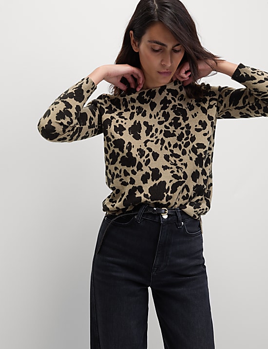 Pull ultra-doux &agrave; encolure ronde et imprim&eacute; animal