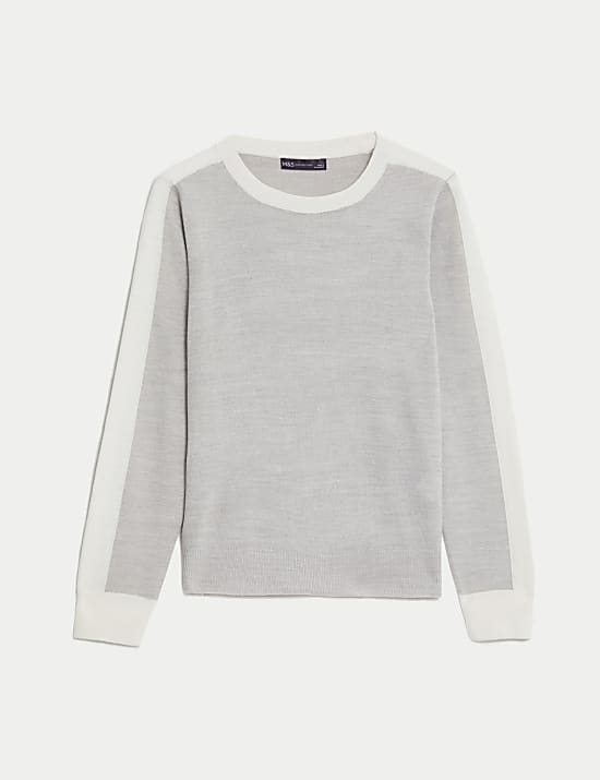 Extra měkk&yacute; pruhovan&yacute; svetr ke krku