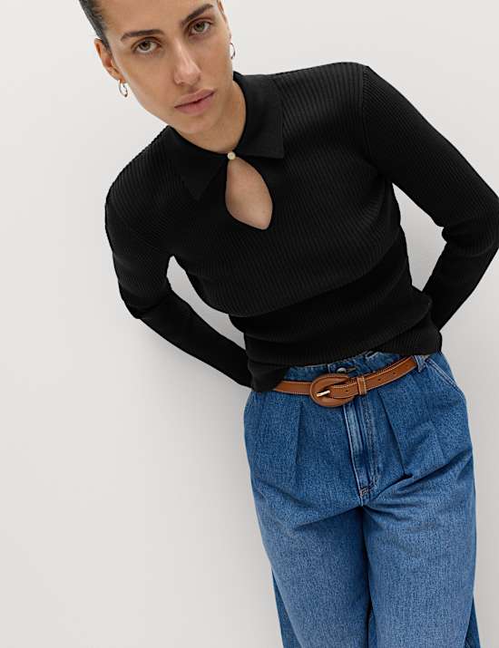 Ribbed Collared Knitted Top