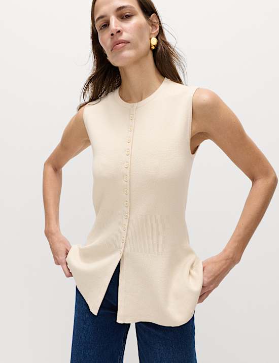 Ribbed Peplum Waisted Knitted Waistcoat