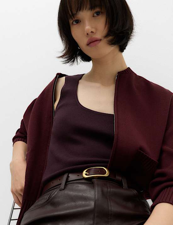 Square Neck Slim Fit Knitted Vest