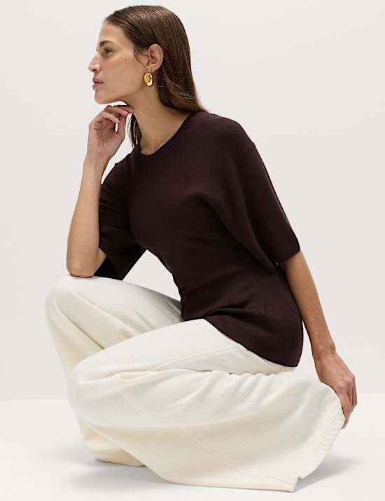 Crew Neck Waisted Slim Fit Knitted Top