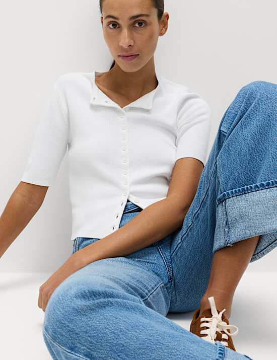 Crew Neck Cropped Cardigan