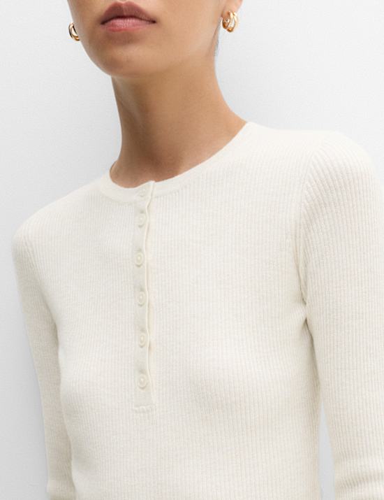Ribbed Round Neck Fitted Knitted Top With Wool