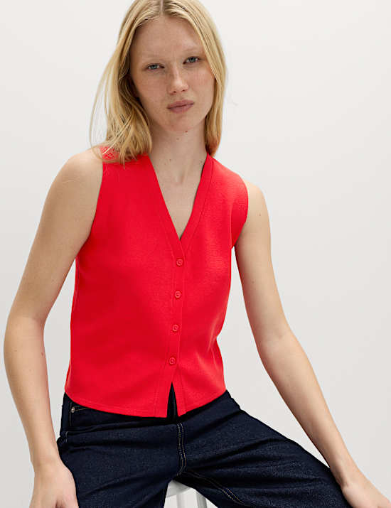 V-Neck Cropped Knitted Waistcoat