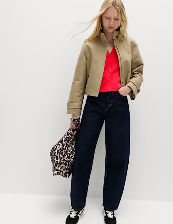 V-Neck Cropped Knitted Waistcoat