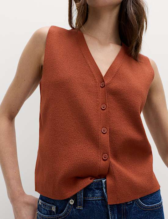 V-Neck Cropped Knitted Waistcoat