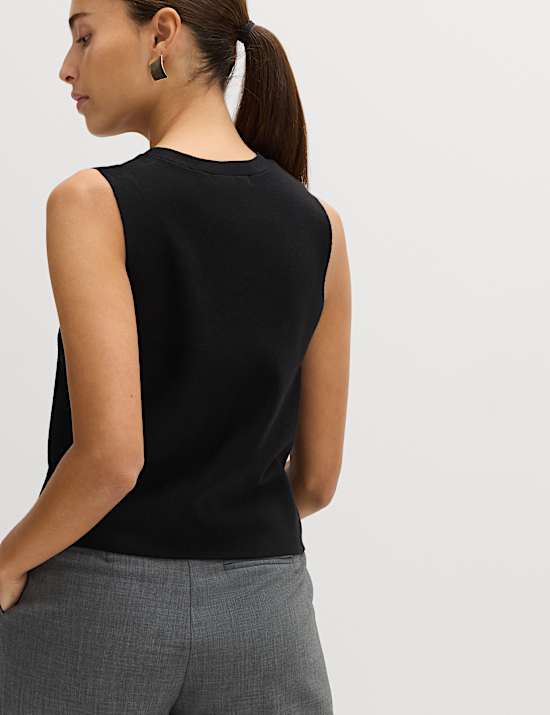 V-Neck Cropped Knitted Waistcoat