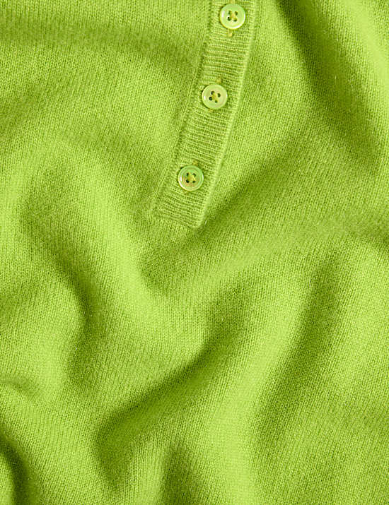 Pure Cashmere Button Detail Fitted Knitted Vest