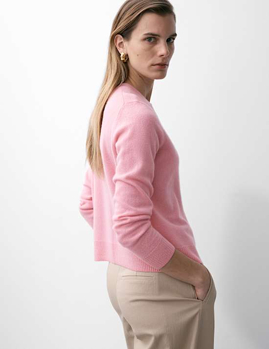 Bequemer Cardigan mit Rundhalskragen aus reinem Kaschmir