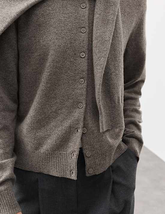 C&aacute;rdigan informal 100 % cachemira con cuello redondo