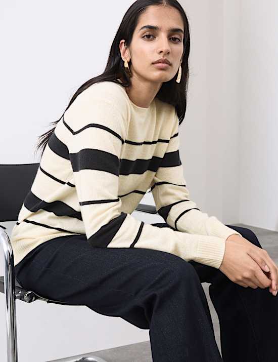 Pull 100 % cachemire &agrave; encolure ronde et rayures